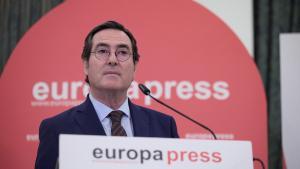 La CEOE calcula que reduir la jornada suposa un cost de 23.000 milions