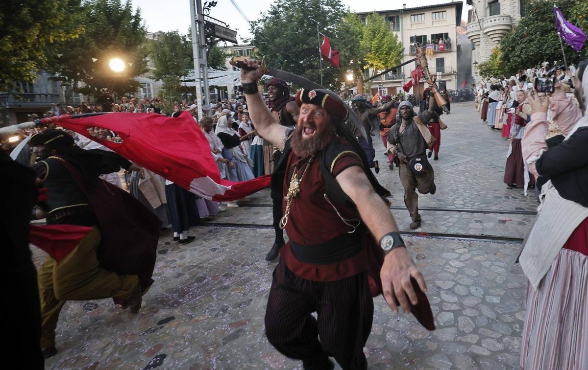 Sóller transforma su historia en emoción colectiva con el Firó