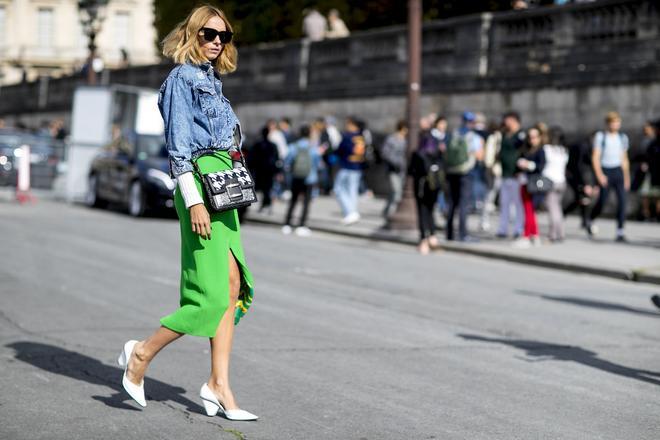 Fiebre flúor: París streetstyle