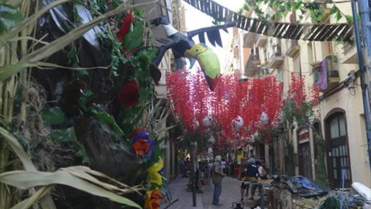 La calle de Verdi, ganadora del concurso del año pasado, con su espectacular decorado inspirado en el Amazonas.