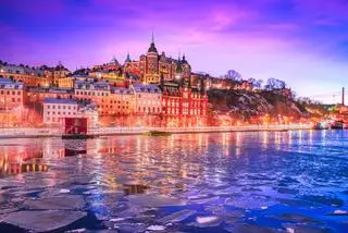Cómo viajar a Suecia a través de dos libros, una serie y una peli