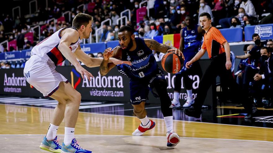 Miller-McIntyre encara Kurucs en el partit que el MoraBanc va perdre contra el Baskonia la setmana passada