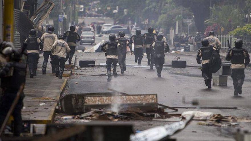 Más de 200 detenidos en Caracas en una operación contra las protestas antigubernamentales