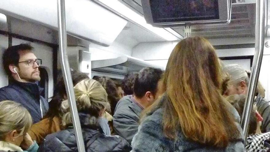 Los trenes circulaban al límite de su capacidad.