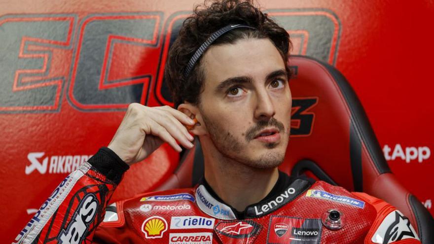 Bagnaia sortirà vuitè i Quartararo quart en la cursa decisiva pel títol