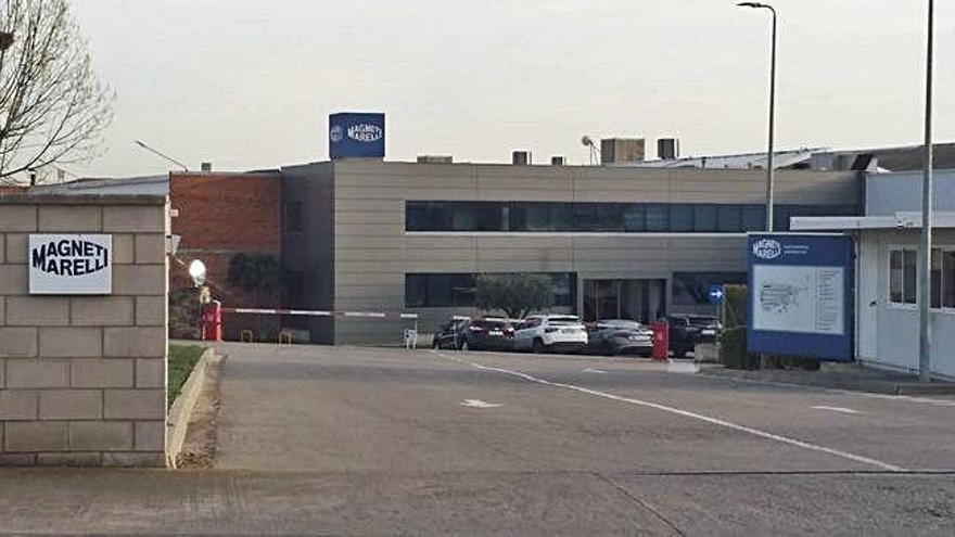 Exterior de la planta de Santpedor de Magneti Marelli