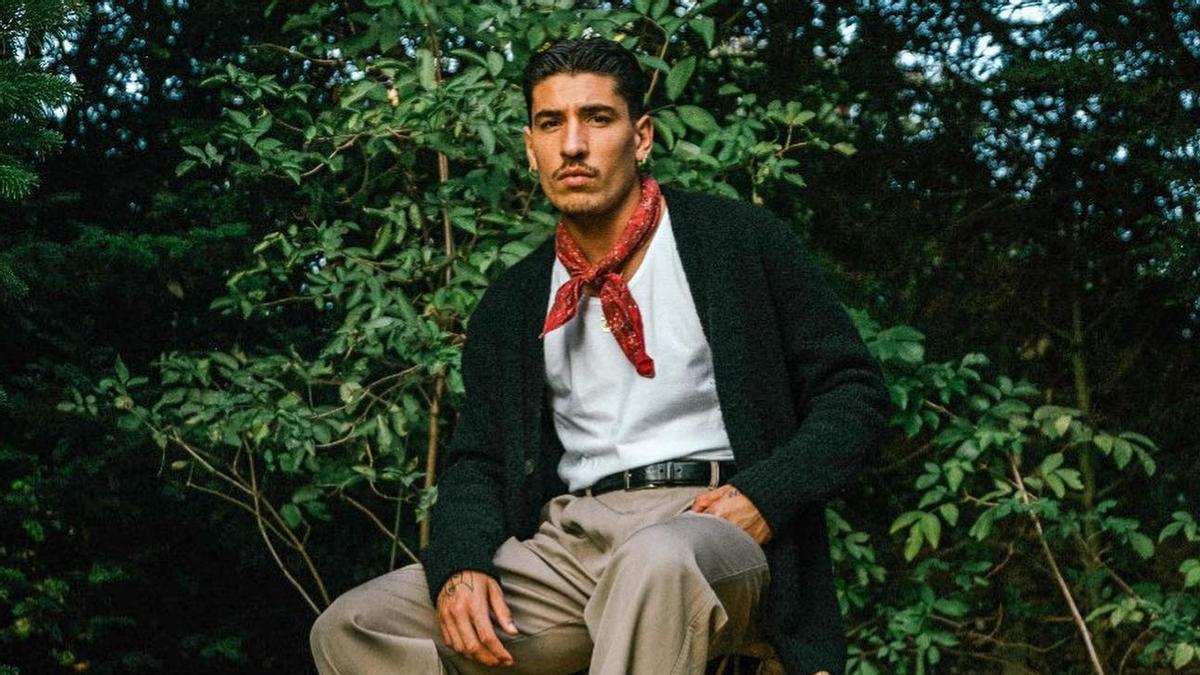 Héctor Bellerín, accionista del Forest Green Rovers Football, club de fútbol 100% ecológico.