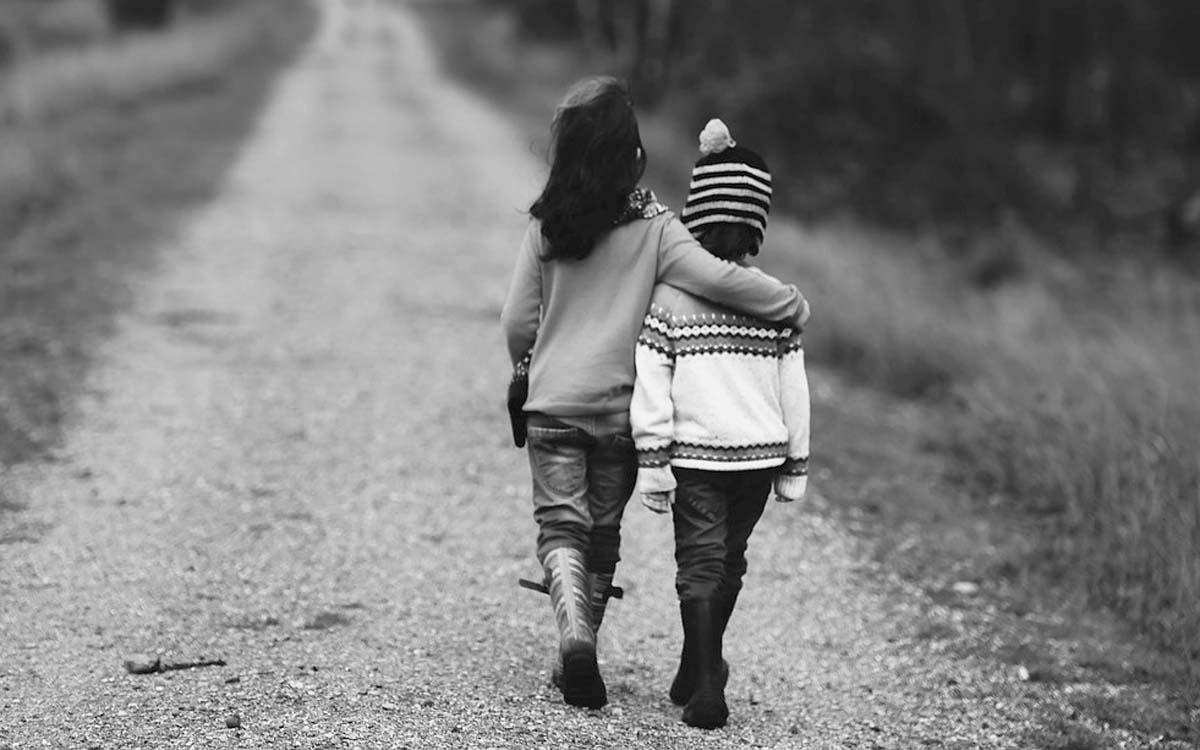 Amistad entre mujeres y hombres