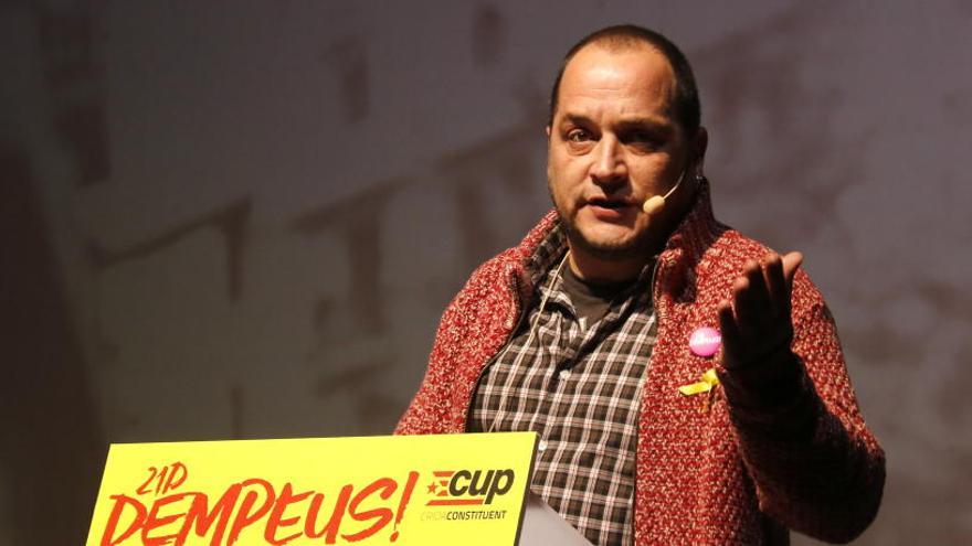 L&#039;exdiputat de la CUP David Fernàndez durant el míting central a Girona