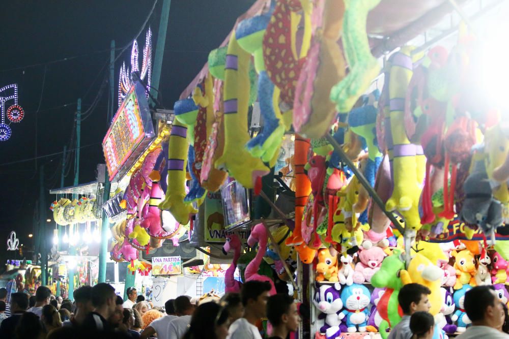 Noche del jueves en el Real de la Feria