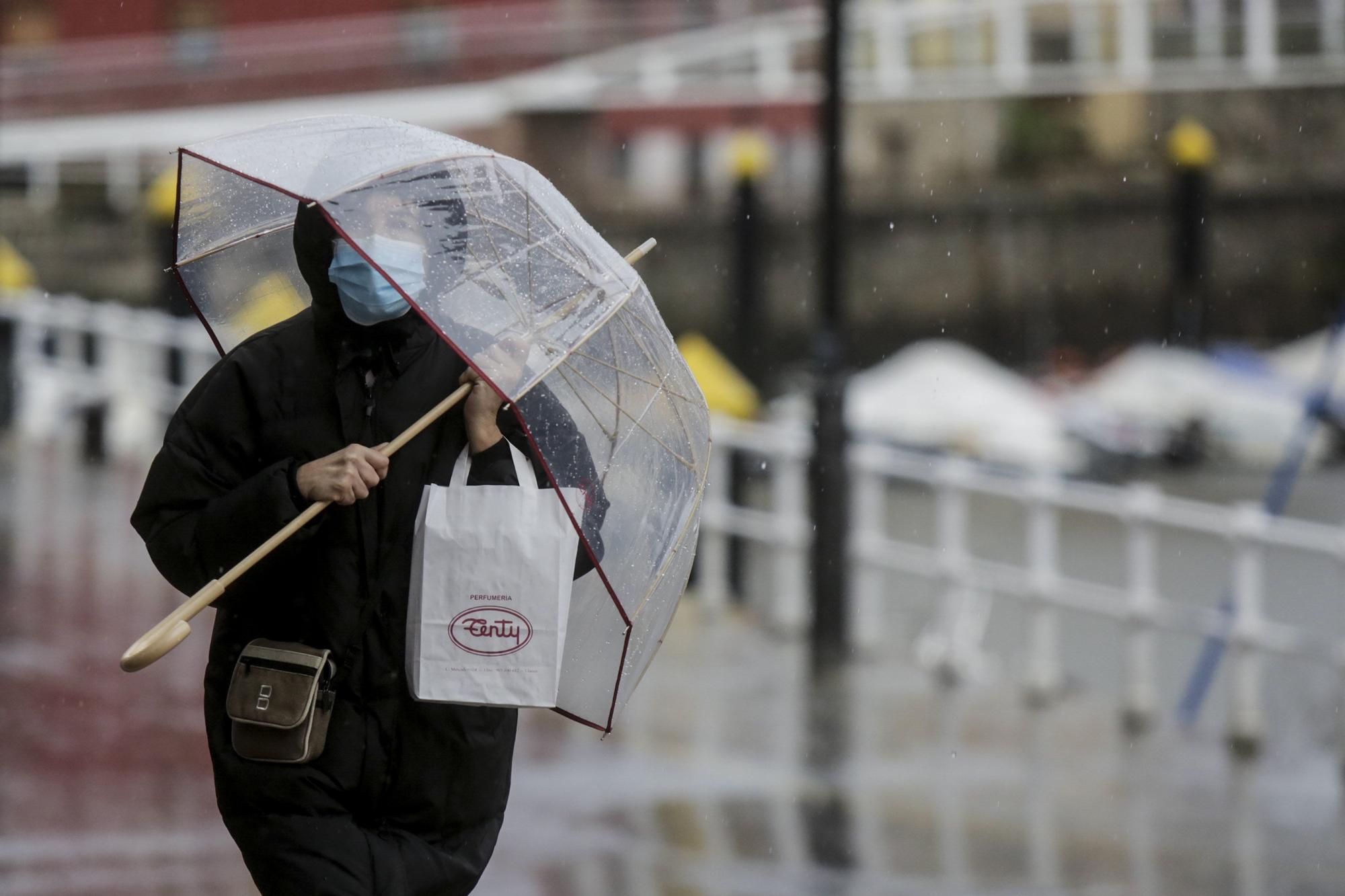 Temporal en Llanes