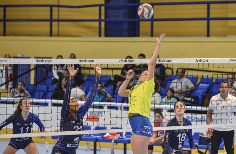 03/11/2018 LAS PALMAS DE GRAN CANARIA. Voley femenino, IBSA CV CCO 7 Palmas - Feel Volley Alcobendas FOTO: J. PÉREZ CURBELO  | 03/11/2018 | Fotógrafo: José Pérez Curbelo