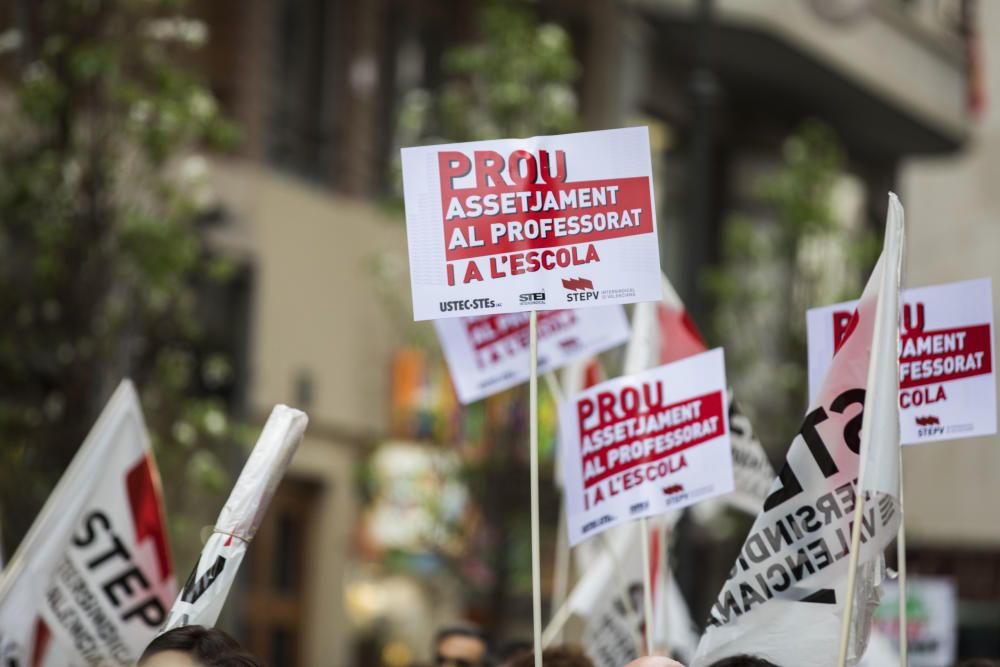 Manifestación en València en defensa de la Educación Pública