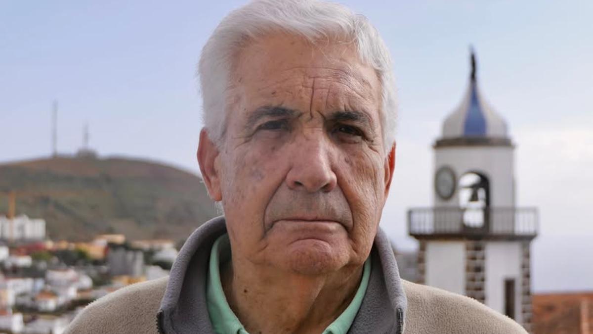 Juan Ramón Ayala Álamo, en la plaza de Valverde.