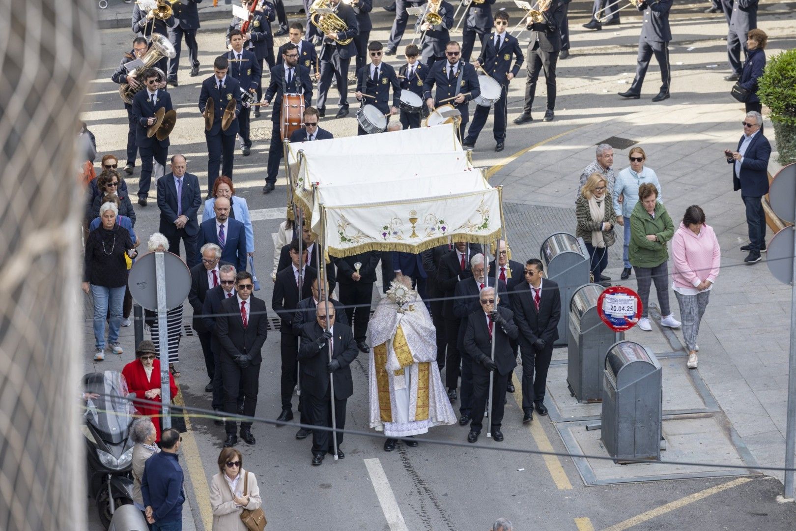 Las imágenes de la procesión del Encuentro del Domingo de Resurrección en Torrevieja