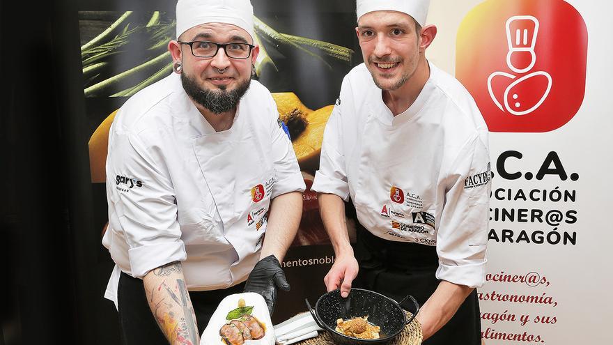 Pedro Miguel Rivera y Pablo Marcén, del restaurante Gayarre, triunfan en el Certamen de Aragón de Cocina Salada