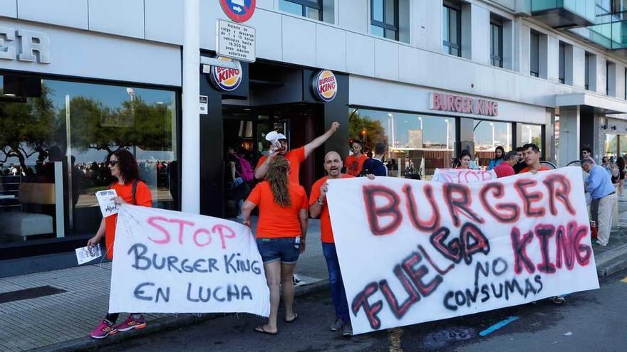 Protesta de trabajadores de Burger King