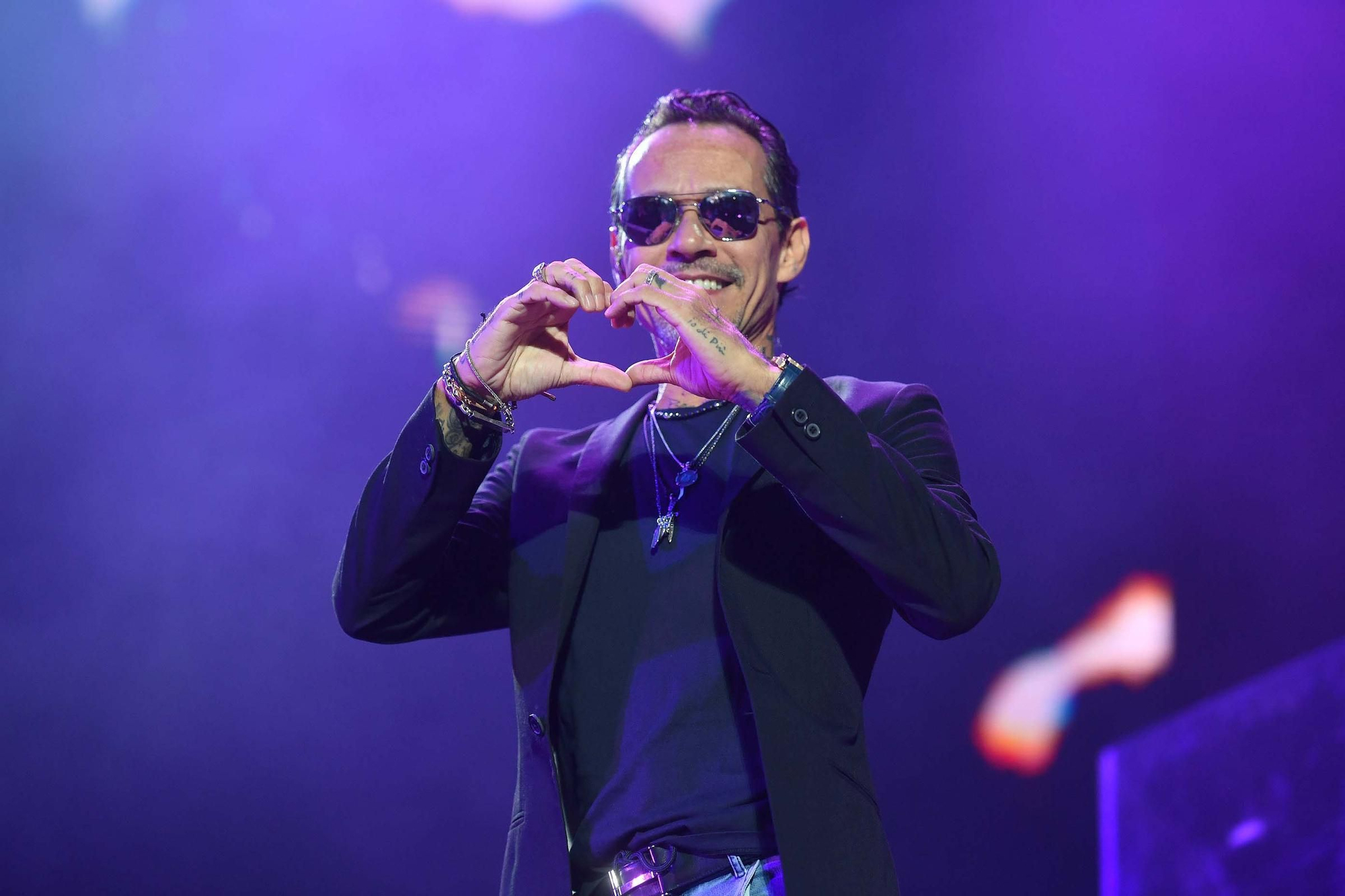 Marc Anthony pone a bailar a más de 12.000 personas en A Coruña