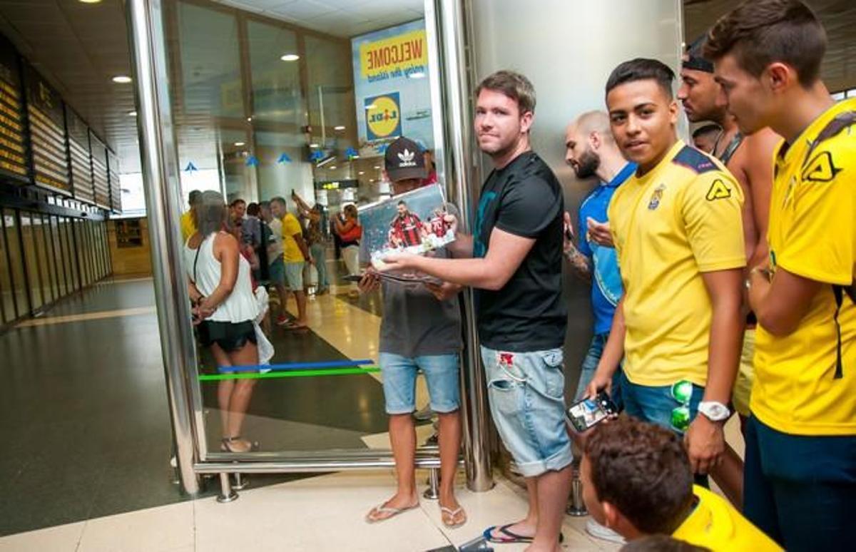 Llegada de Kevin Prince Boateng  nuevo jugador ...