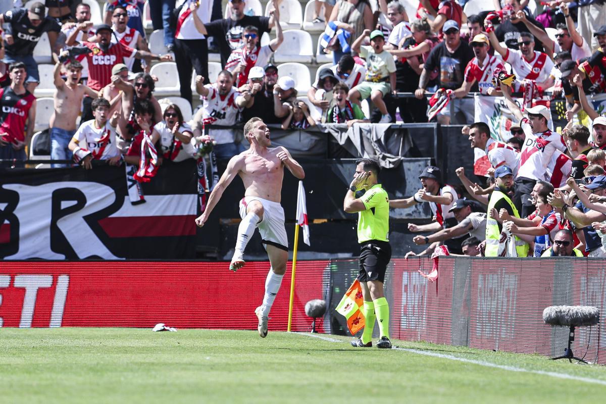 Alemao celebra su gol, que puso el 3-3 definitivo en el Rayo-Real Sociedad.