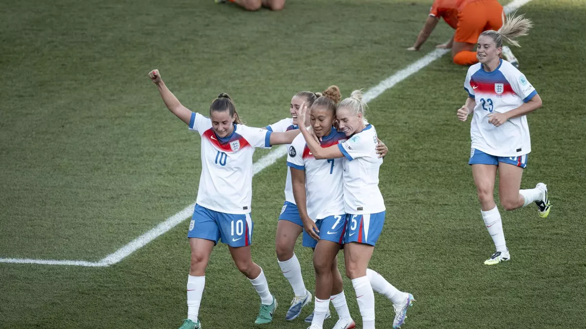 Inglaterra golea a Países Bajos con una reacción de campeona (4-0)