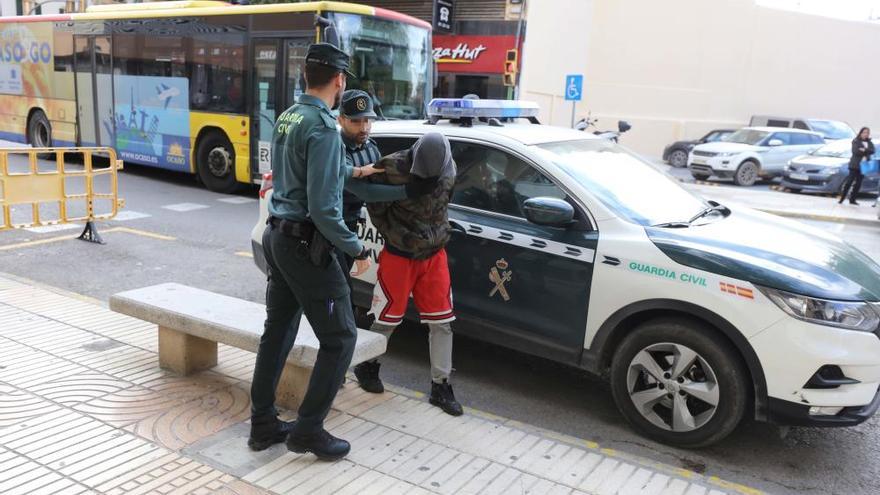 Cinco detenidos en relación con la desaparición en Ibiza de Nuria Escalante