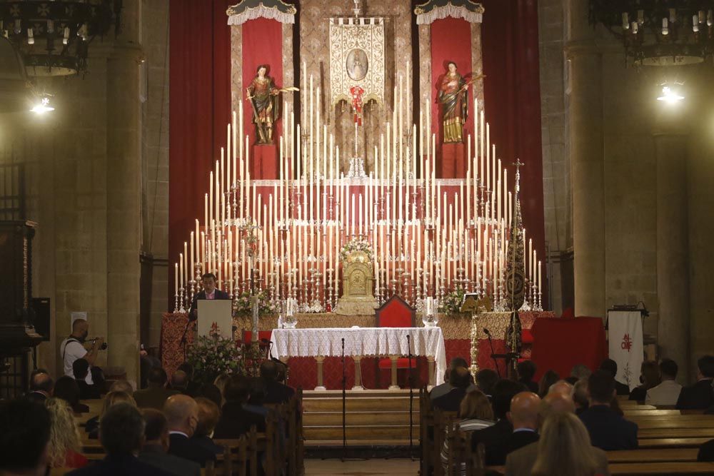 Pregón y presentación del cartel de las hermandades de Gloria en Córdoba