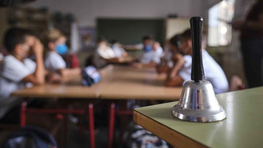 Los centros escolares de Canarias pierden 12.317 alumnos en los últimos diez años