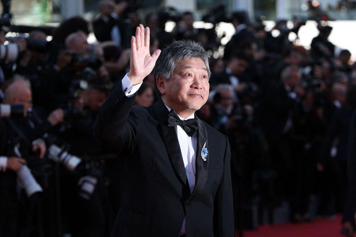 El director, productor, guionista y montador japonés Hirokazu Kore-Eda llega a la ceremonia de inauguración