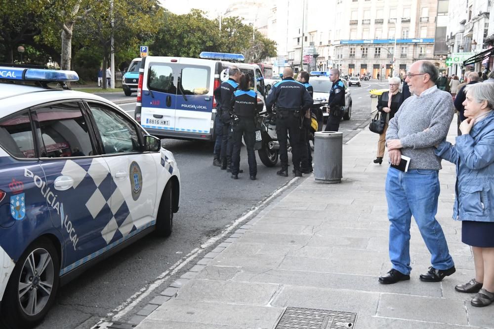 Detenido un motorista tras causar alarma en la cal