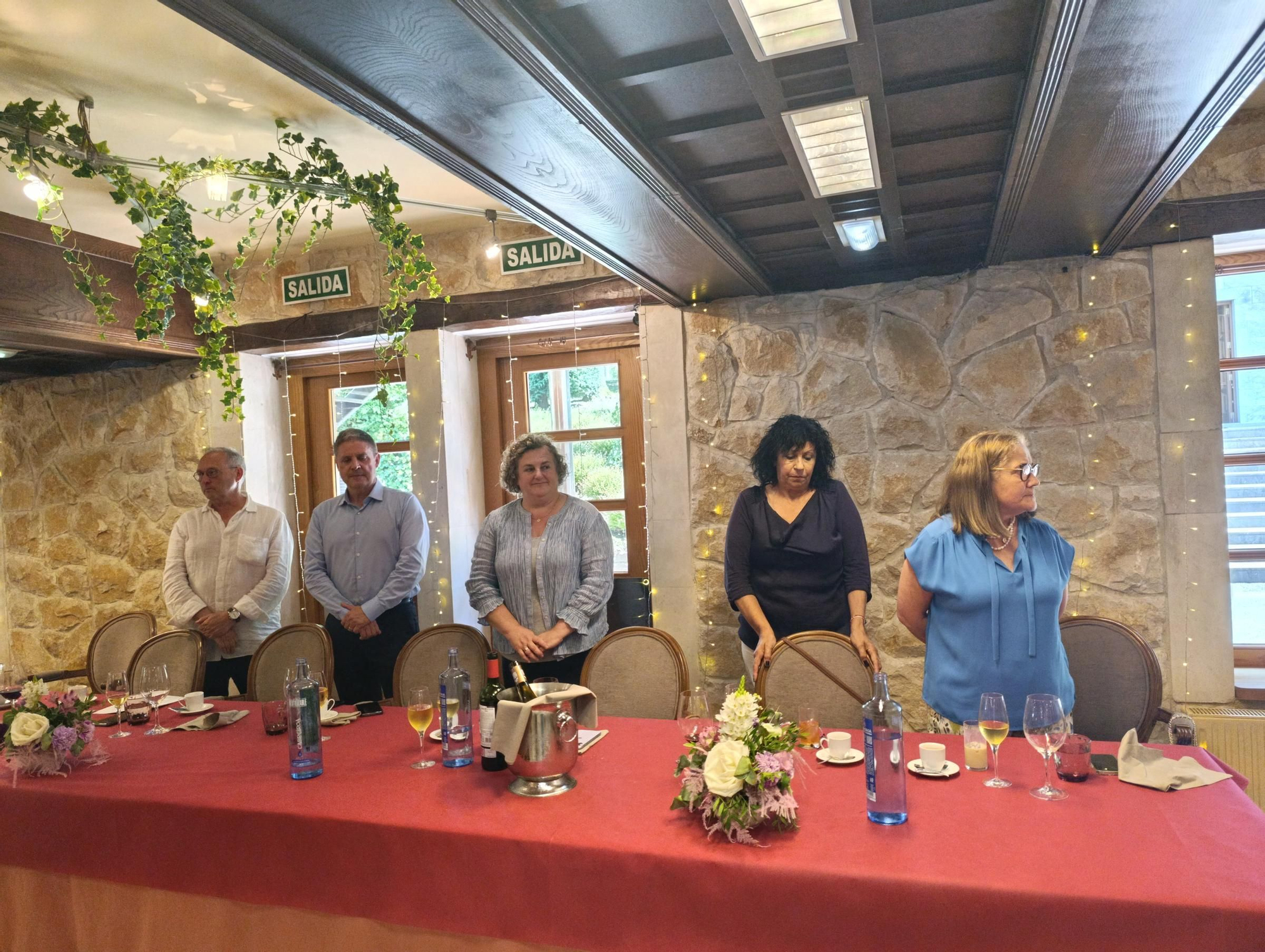 El Hogar del Pensionista El Carmín homenajea a sus mayores