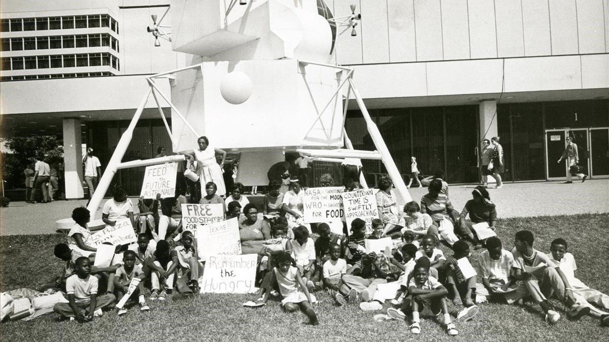 zentauroepp49080839 protesta sede nasa190715143031