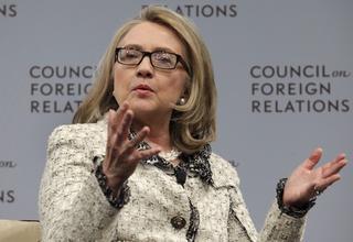 Clinton advierte a Rusia e Irán sobre una extensión del conflicto de Siria
