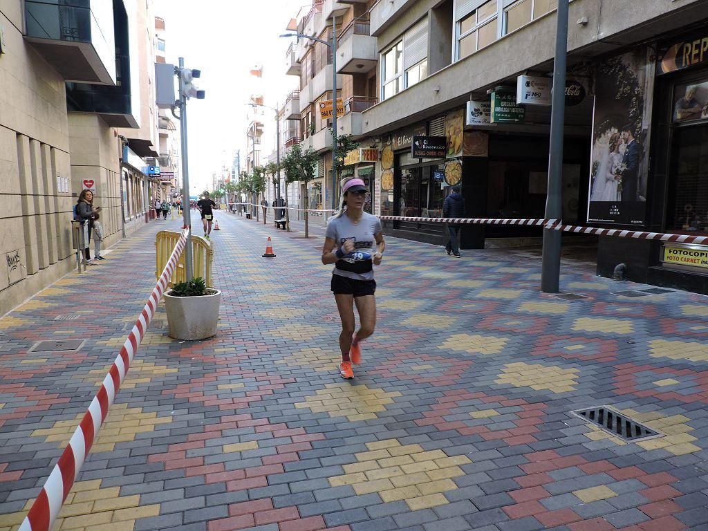 Estos todas las imágenes de la Media Maratón de Águilas