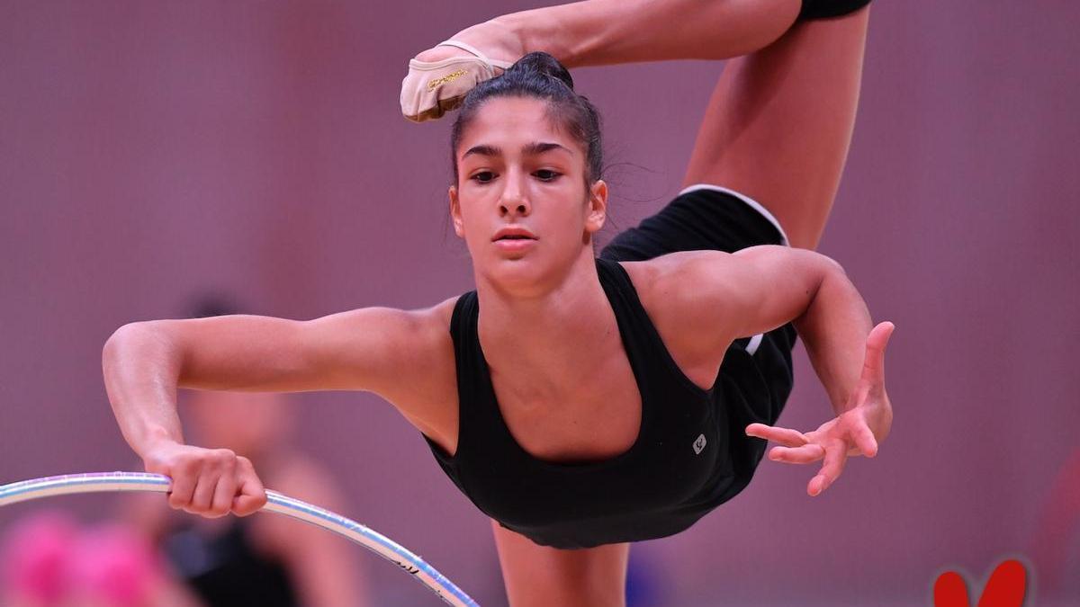 Sofia Raffaeli, actual campeona del mundo, ya entrenando en València