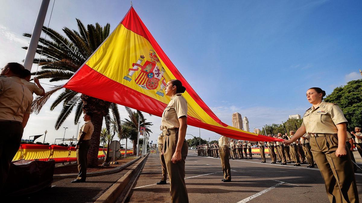 Acto con el que comenzaron, el lunes, los actos conmemorativos del Día de las Fuerzas Armadas.