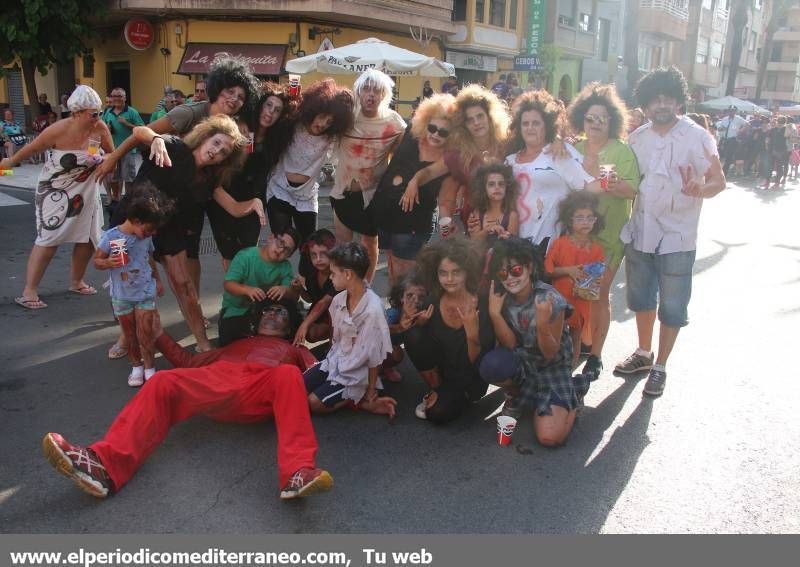 Desfile de peñas y toro