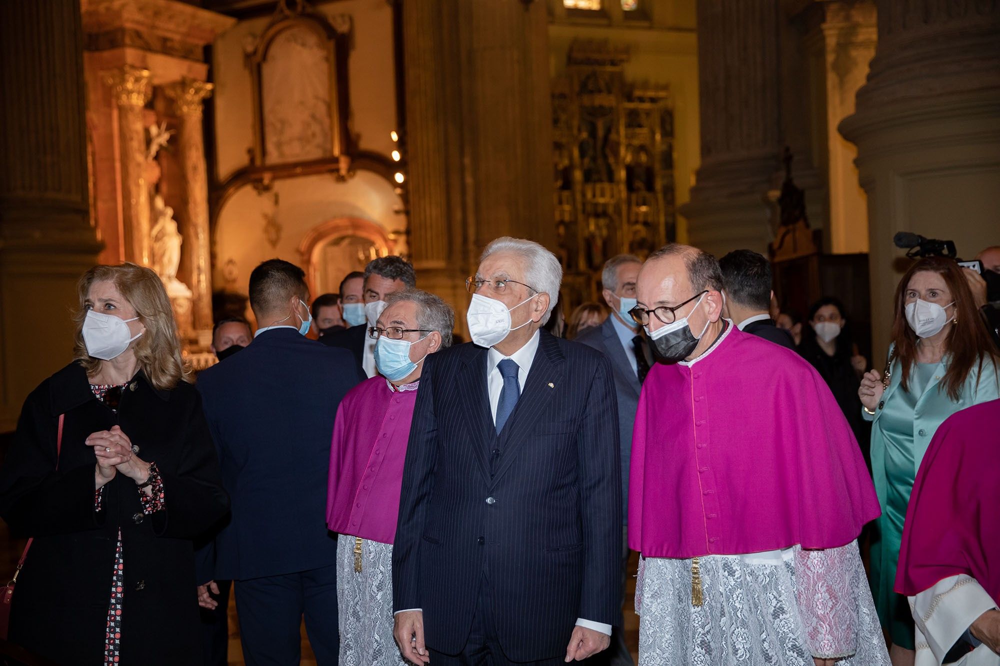 El presidente de Italia, Sergio Mattarella, aprovecha su estancia en Málaga y visita 'El Verbo Encarnado'