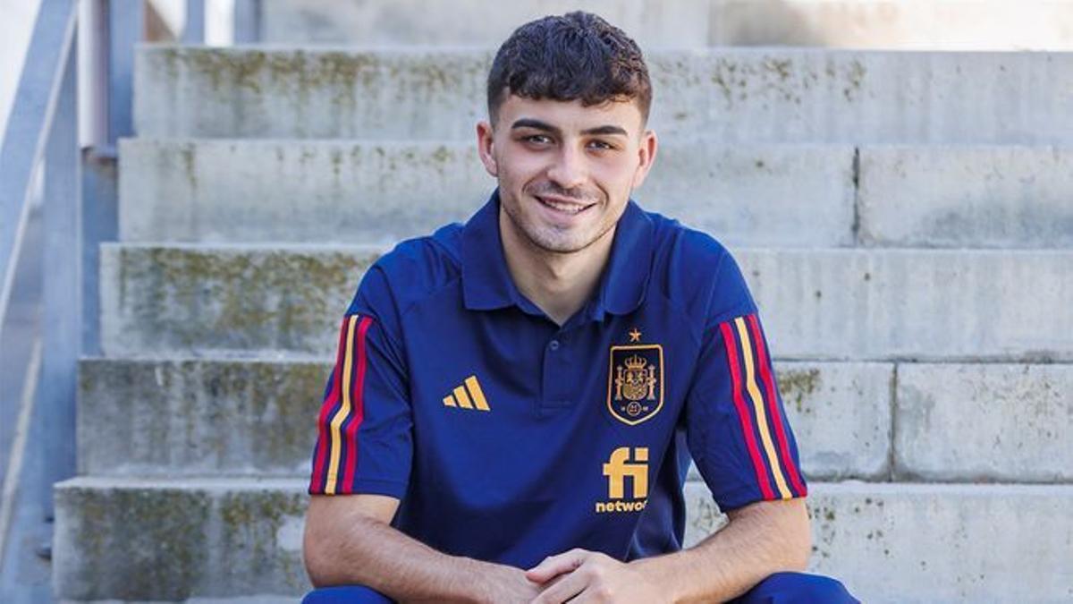 Pedri, en la concentración de la selección española.