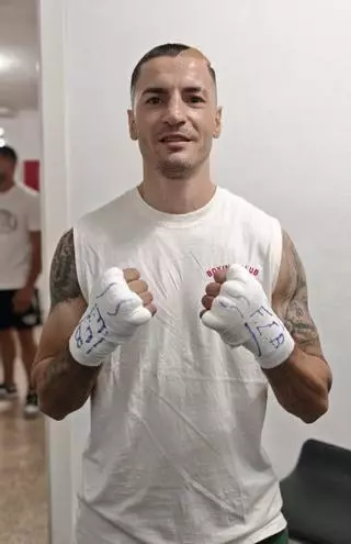 Kike García pierde a los puntos y ya piensa en un nuevo reto