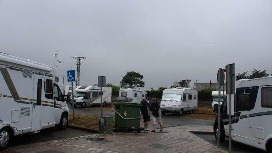 Área de autocaravanas en Tapia de Casariego.