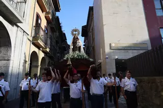 EN IMÁGENES: La procesión del Carmen en Avilés