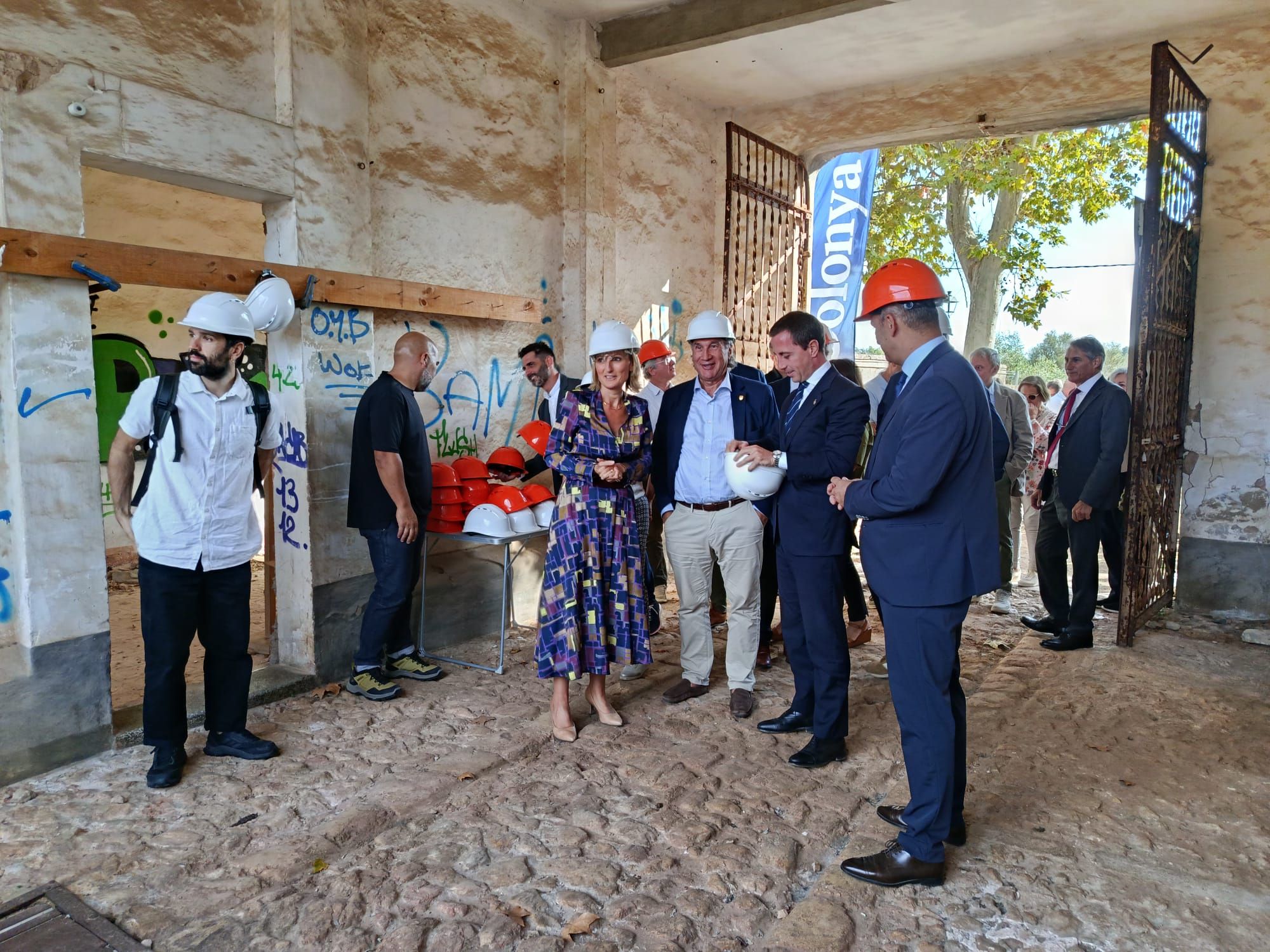 Las imágenes de la colocación de la primera piedra de Can Morató