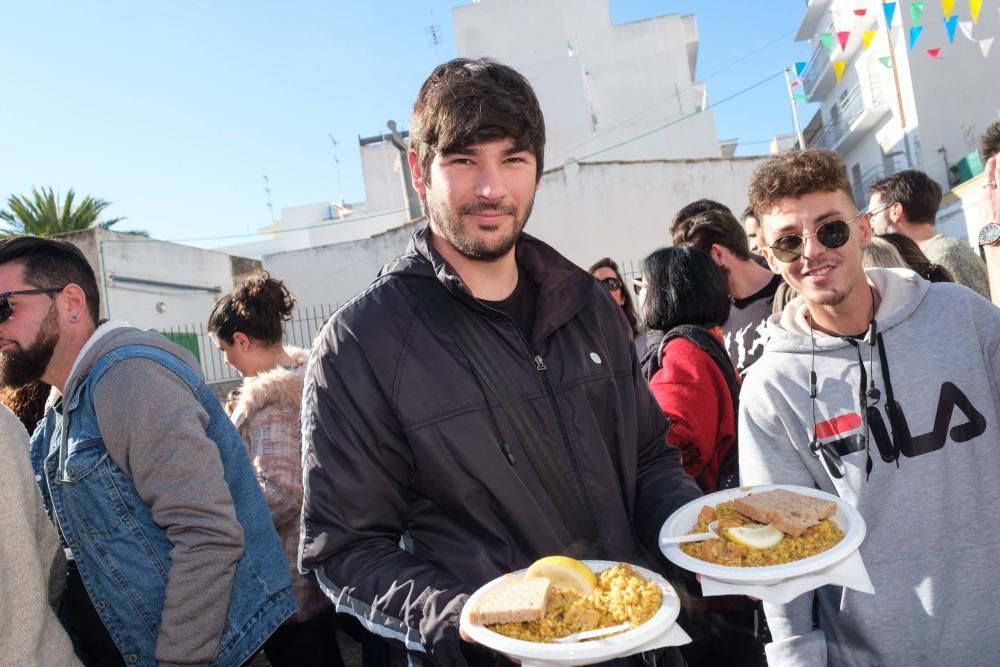 Los vecinos pudieron disfrutar de una tradicional y divertida jornada gastronómica