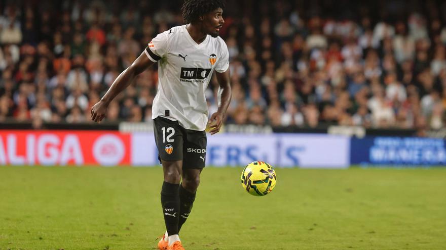 Thierry ya tiene nuevo equipo tras su salida del Valencia CF