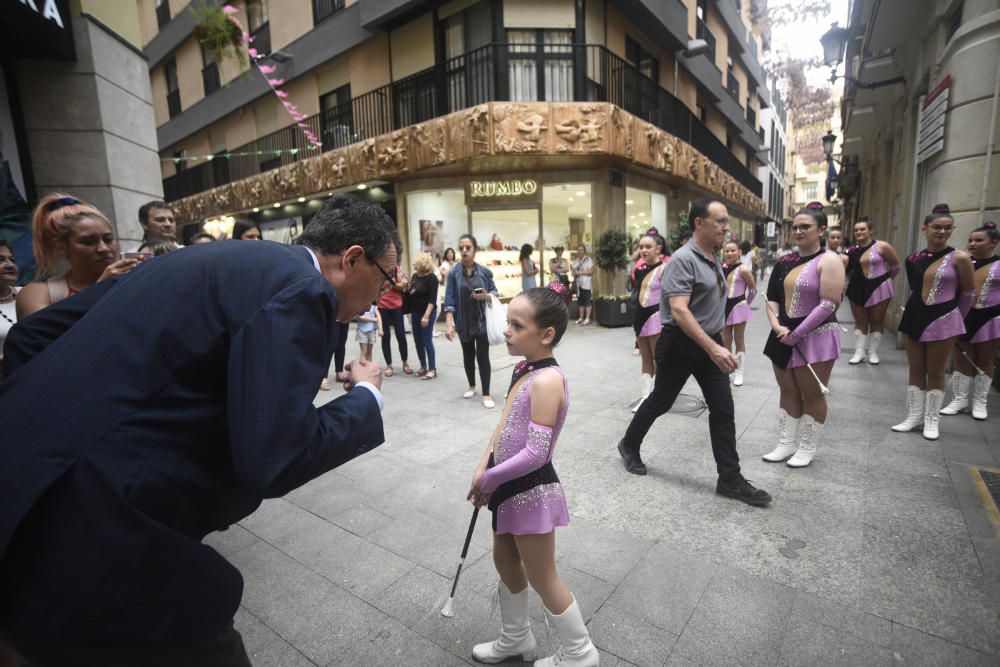 El grupo de majorettes de Monteagudo, en la ''Gran