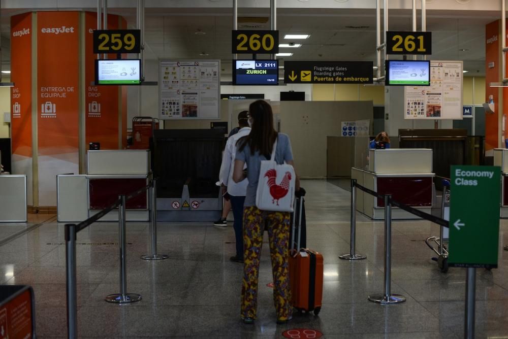 Vuelve la actividad al aeropuerto de Málaga