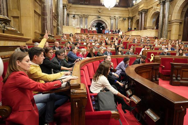 Парламент Каталонии отклоняет снижение налогов