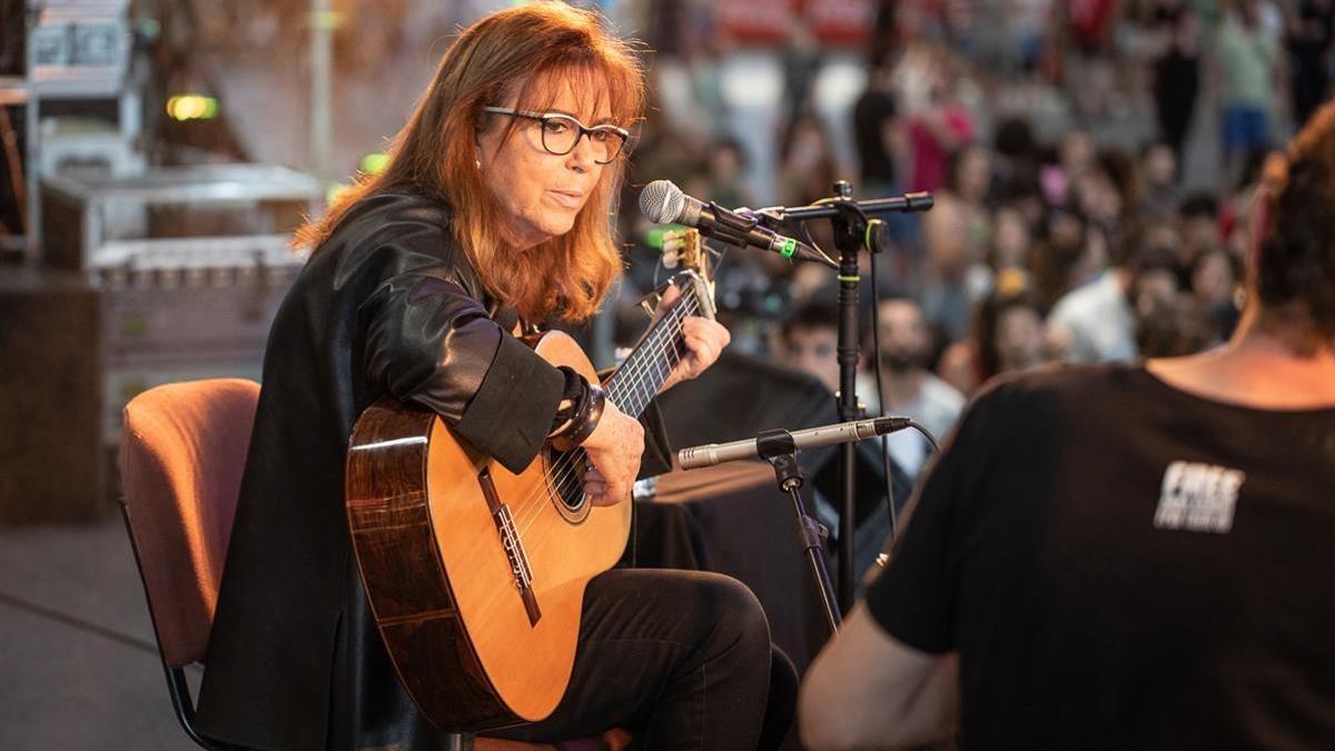 zentauroepp43818788 tomasmoyaphoto   maria del mar bonet   concert mallorca180617234512