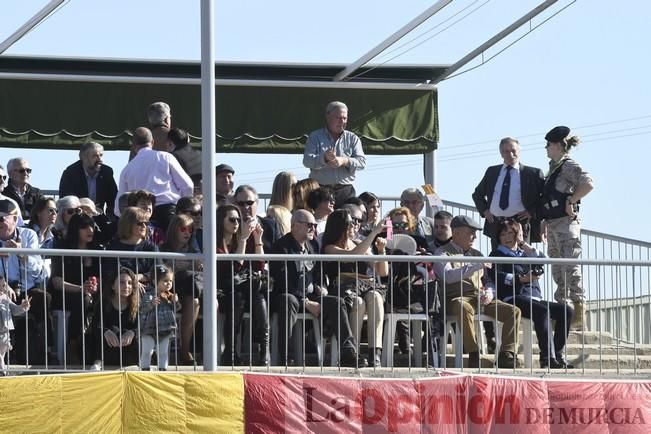 Homenaje al primer salto paracaidista militar en la Base Aérea de Alcantarilla